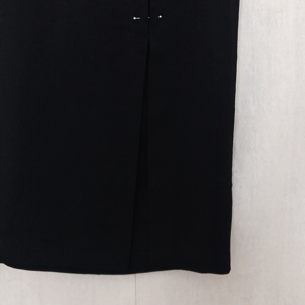 ALC Black Dean Skirt w/ Gunmetal Barbell Closure - Picture 8 of 8